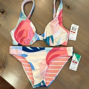 Splendid underwire top and bottom